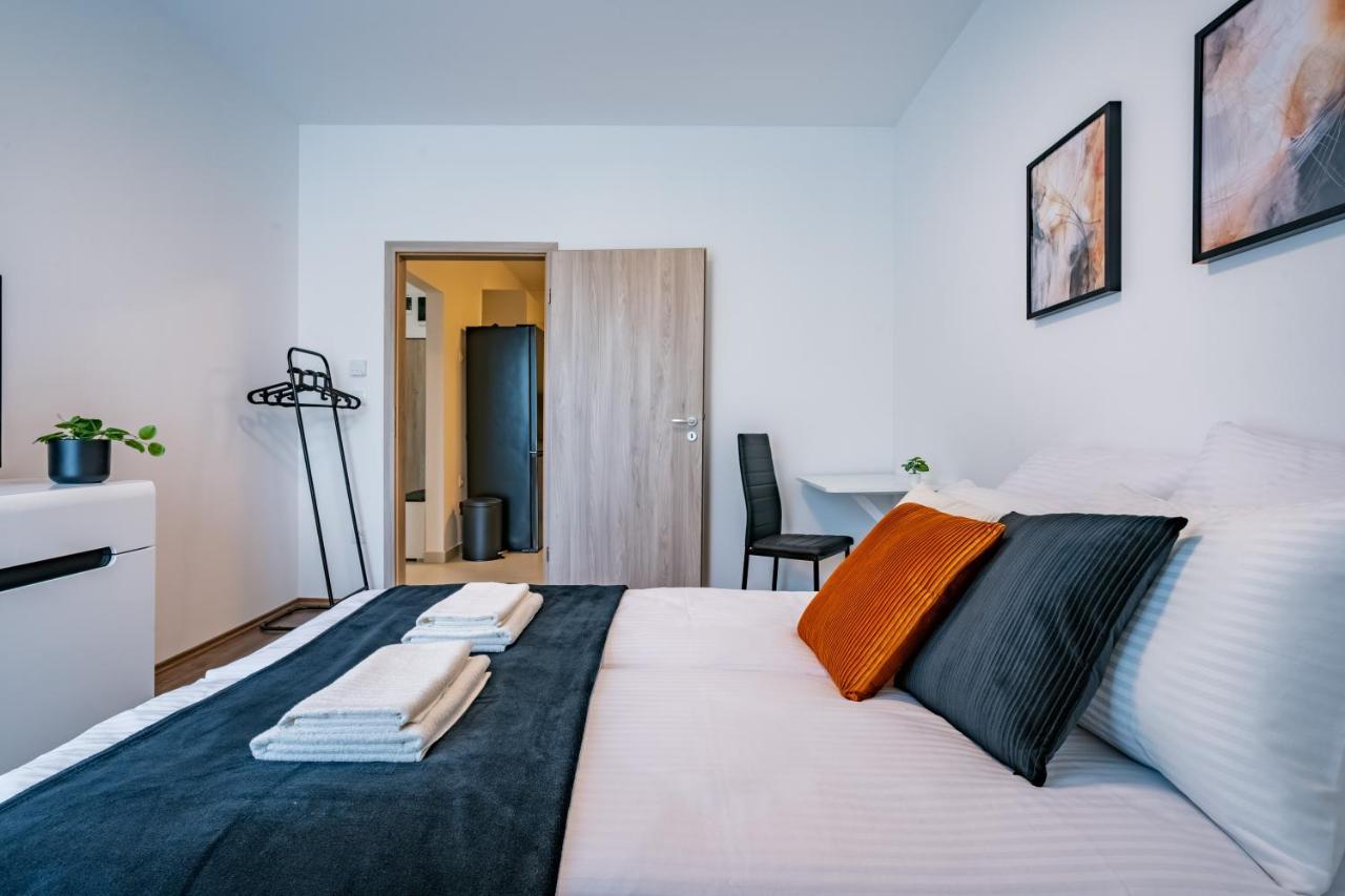 Fox Premium Apartment & Free Private Parking Budapeszt Zewnętrze zdjęcie