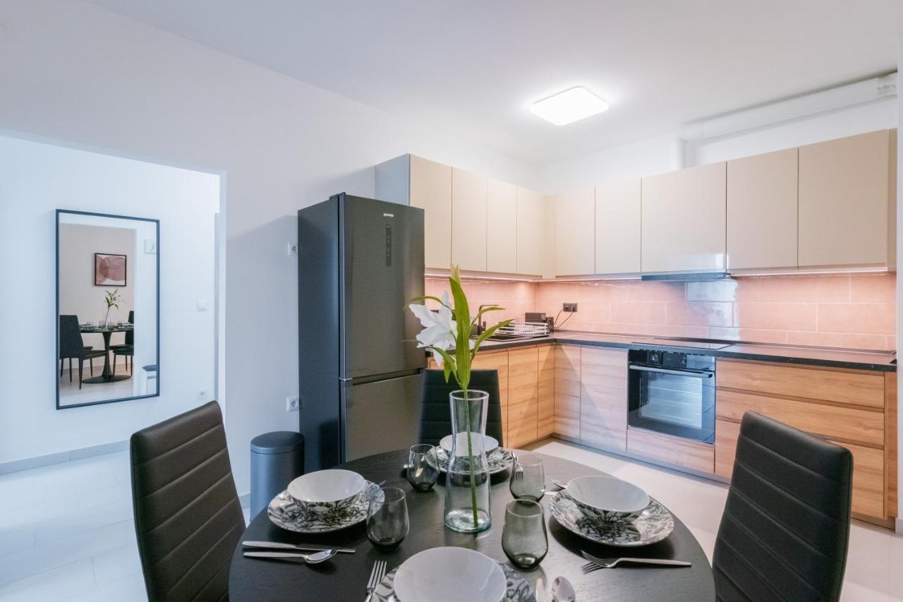 Fox Premium Apartment & Free Private Parking Budapeszt Zewnętrze zdjęcie